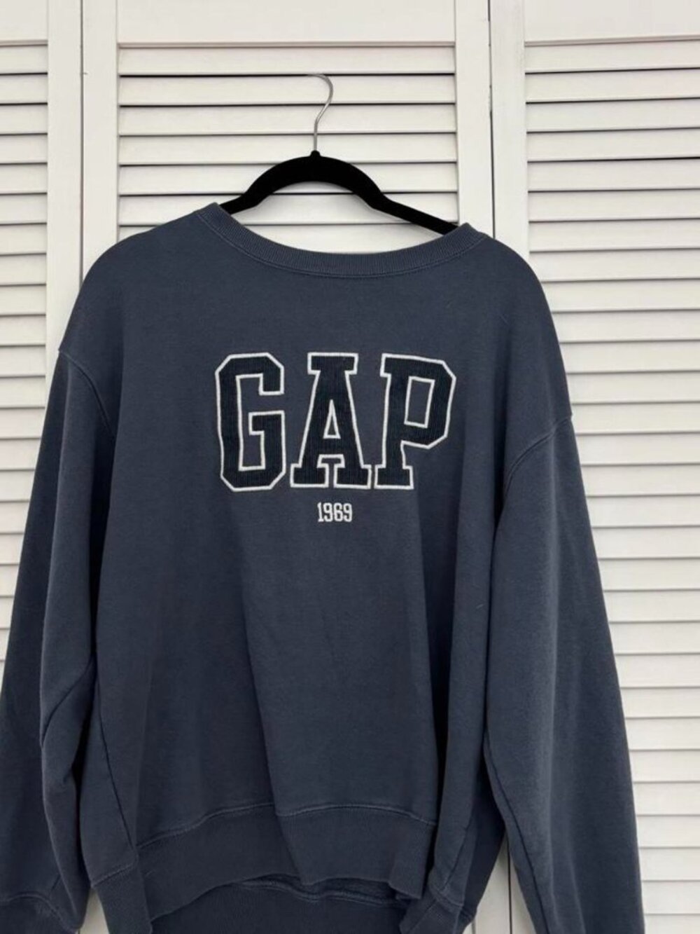 Women's Blue and Navy Sweatshirt